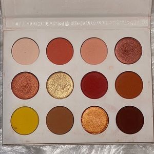 Cute AF colourpop eyeshadow palette